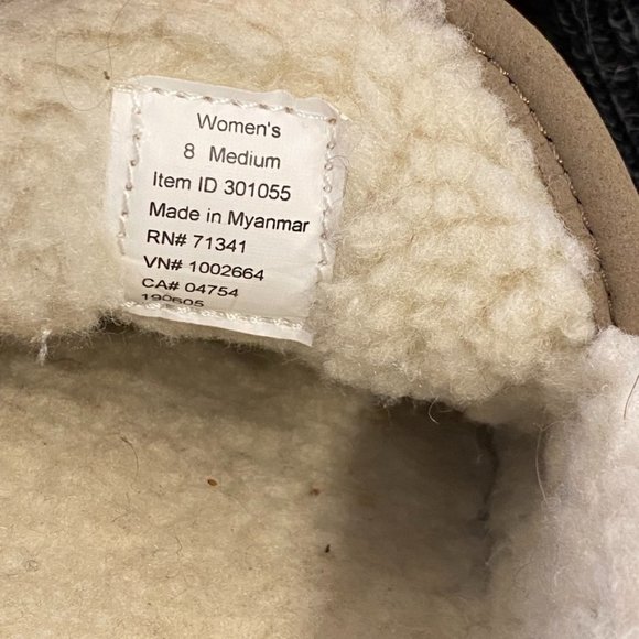 LL Bean Womens Slip On Moccasin Taupe Suede 8 M - Picture 3 of 8